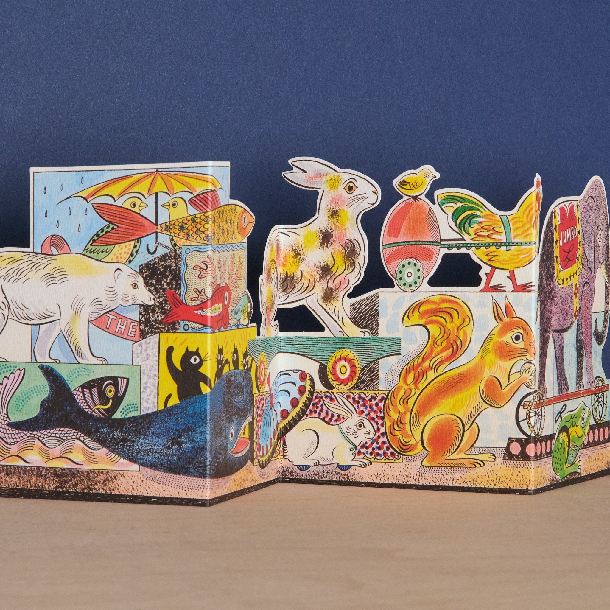 Polar Bear To Elephant   Die Cut