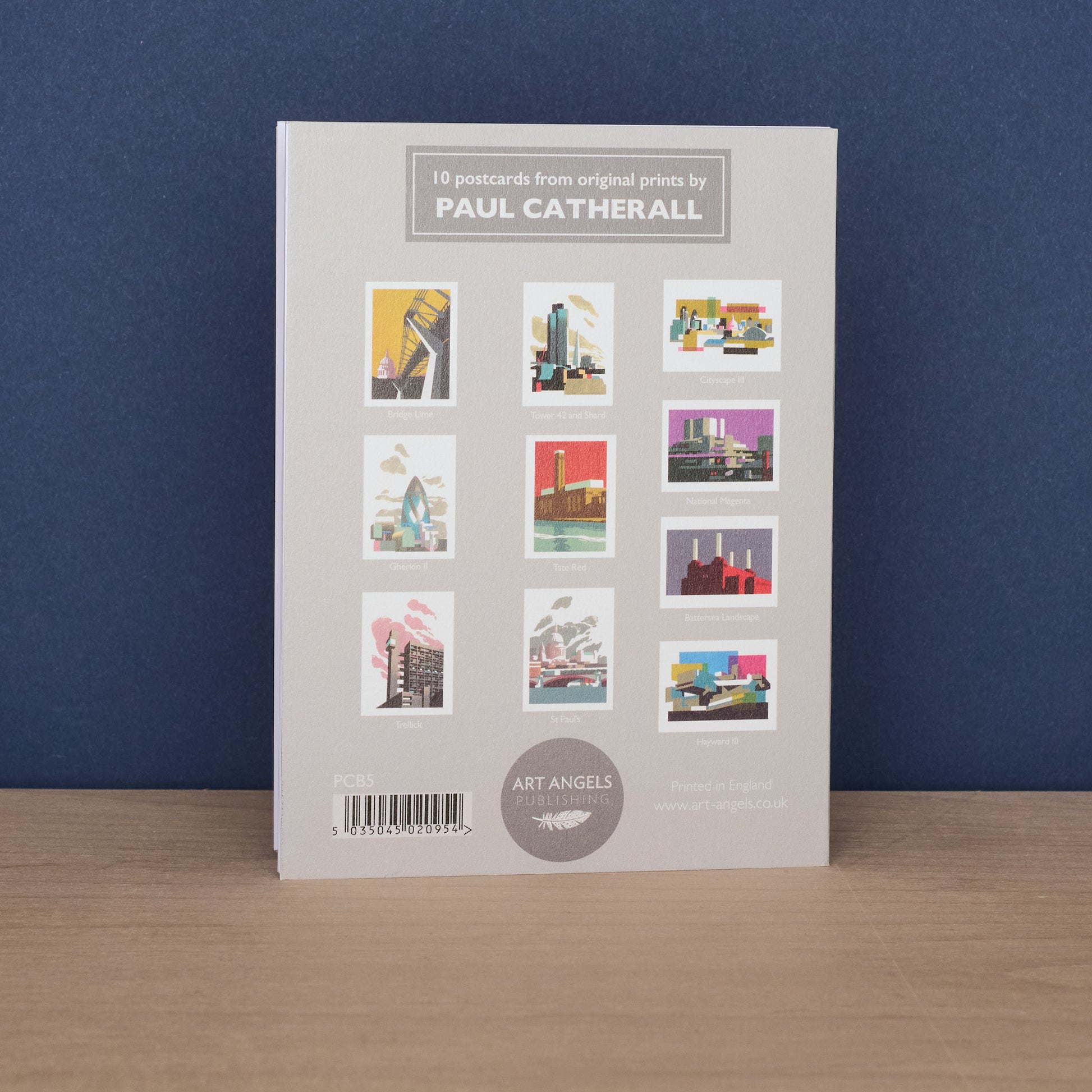 London Postcard Book